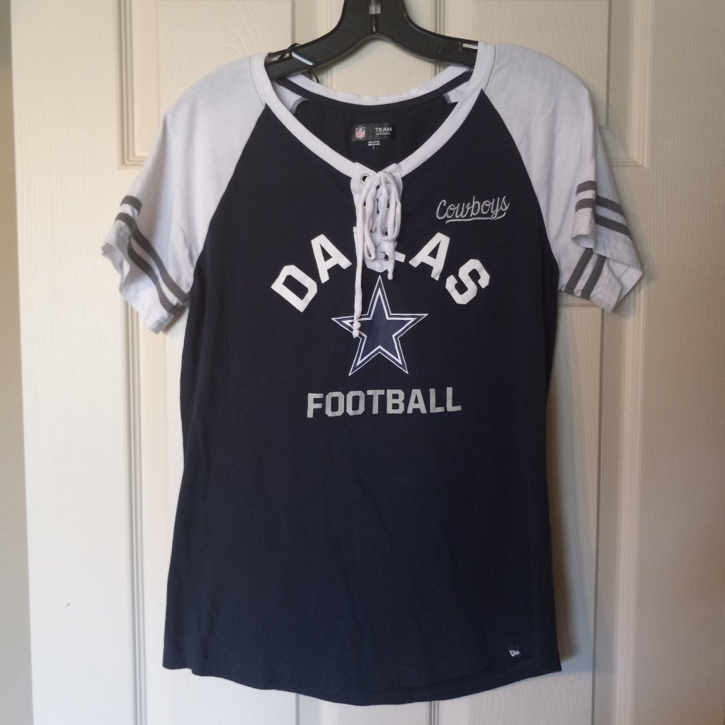 Nfl Team Apparel Ladies Size Large Dalla Football TeeShirt